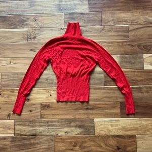 Red backless sweater